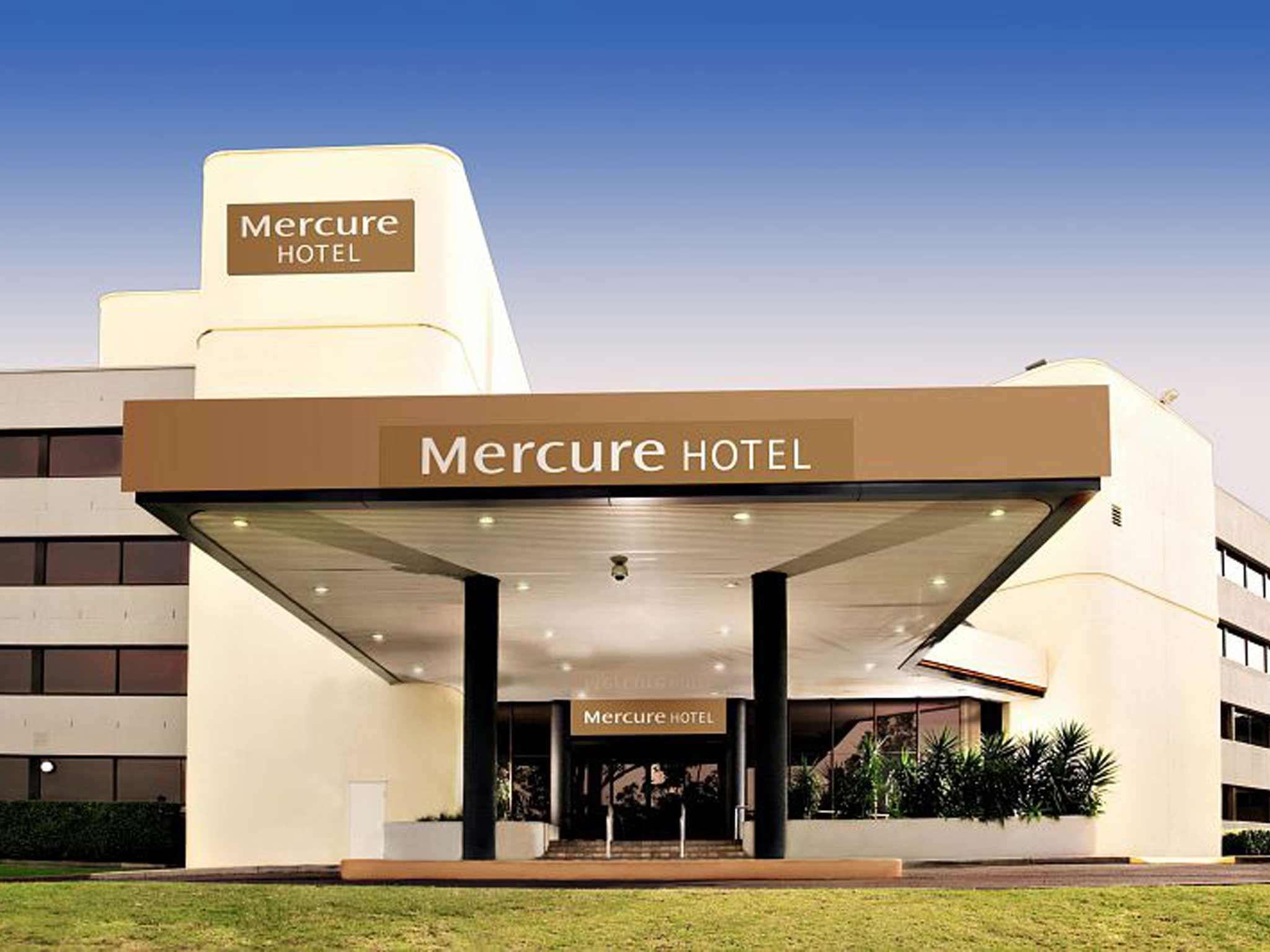 Mercure Пенріт Екстер'єр фото