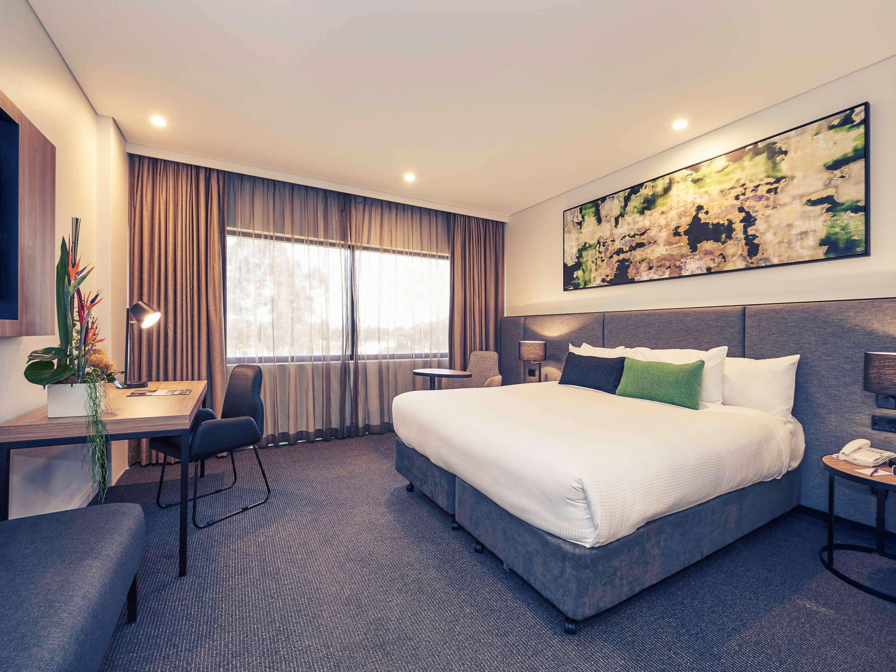 Mercure Пенріт Екстер'єр фото