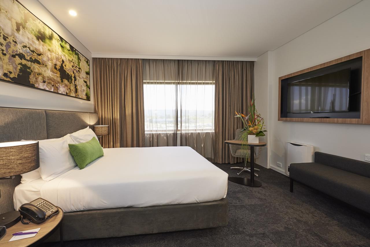 Mercure Пенріт Екстер'єр фото